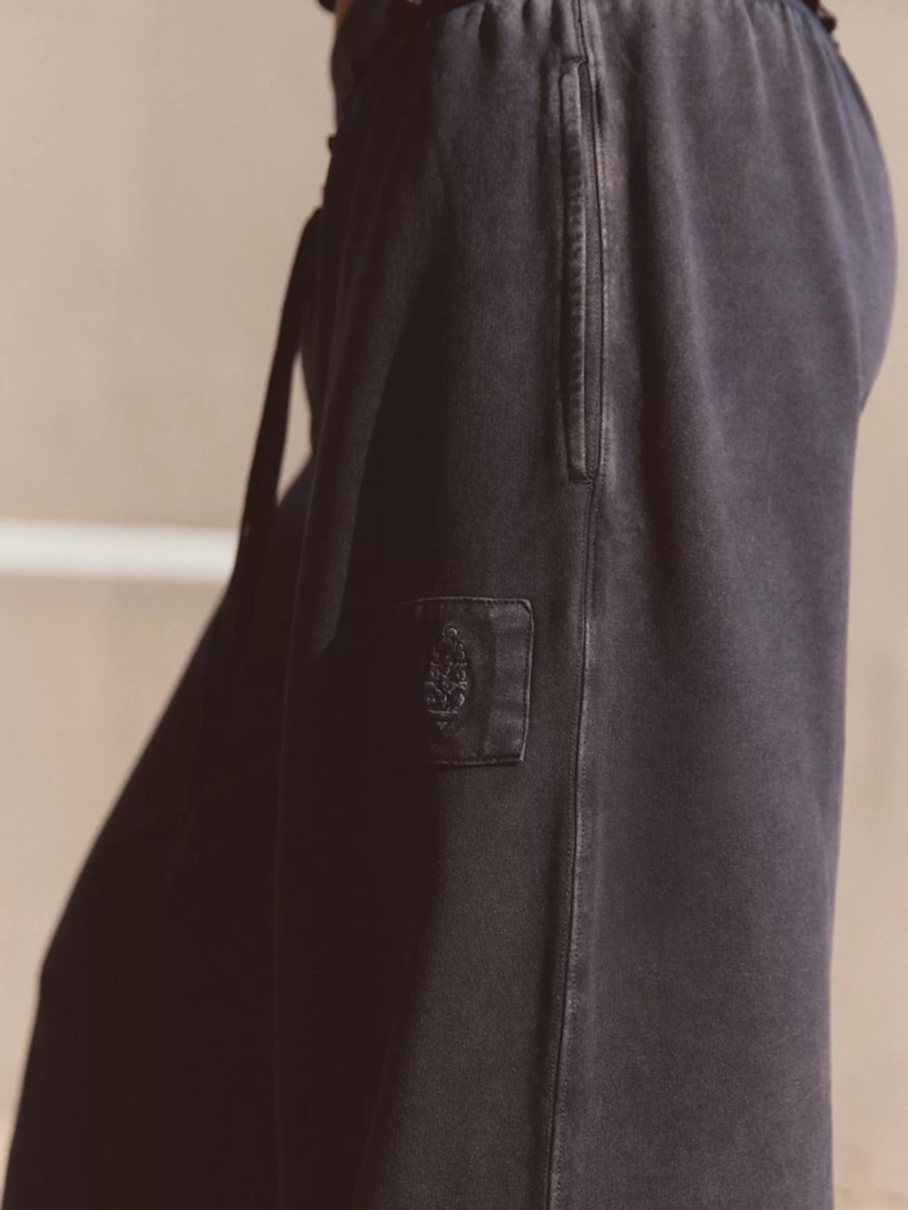 FP Movement Set Me Free Set Black Wide Leg Sweatpants + Cropped Tank size S - Picture 3 of 7